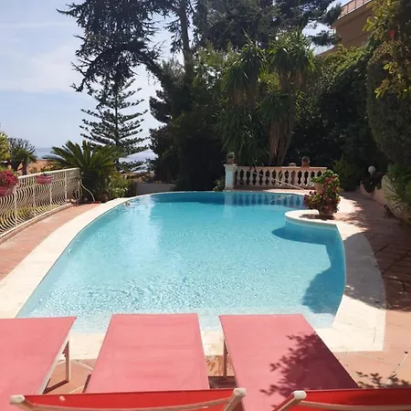 Silhouette 아파트 카프다일